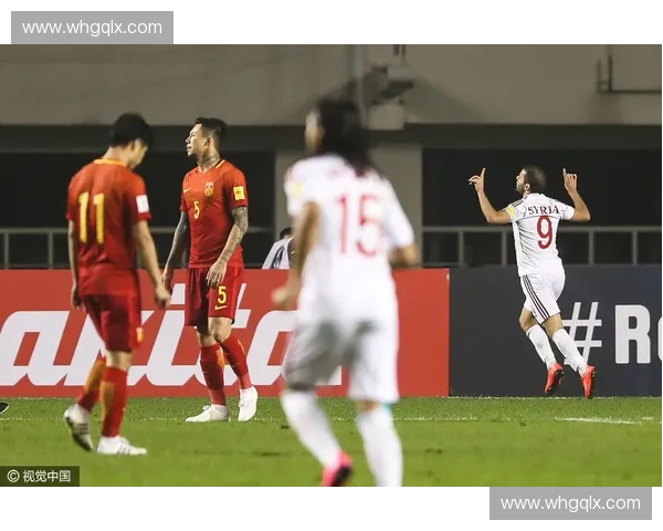 乌克兰足球联赛生死瞬间众球员协力展开紧急救援纪实全程感人故事